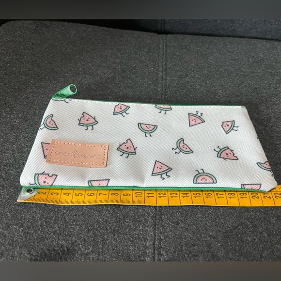 Coco village pencil case - Picture 5 of 6